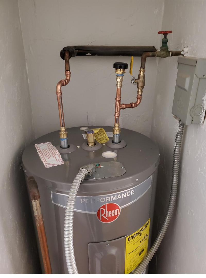Hot water heater installed with new copper supply lines